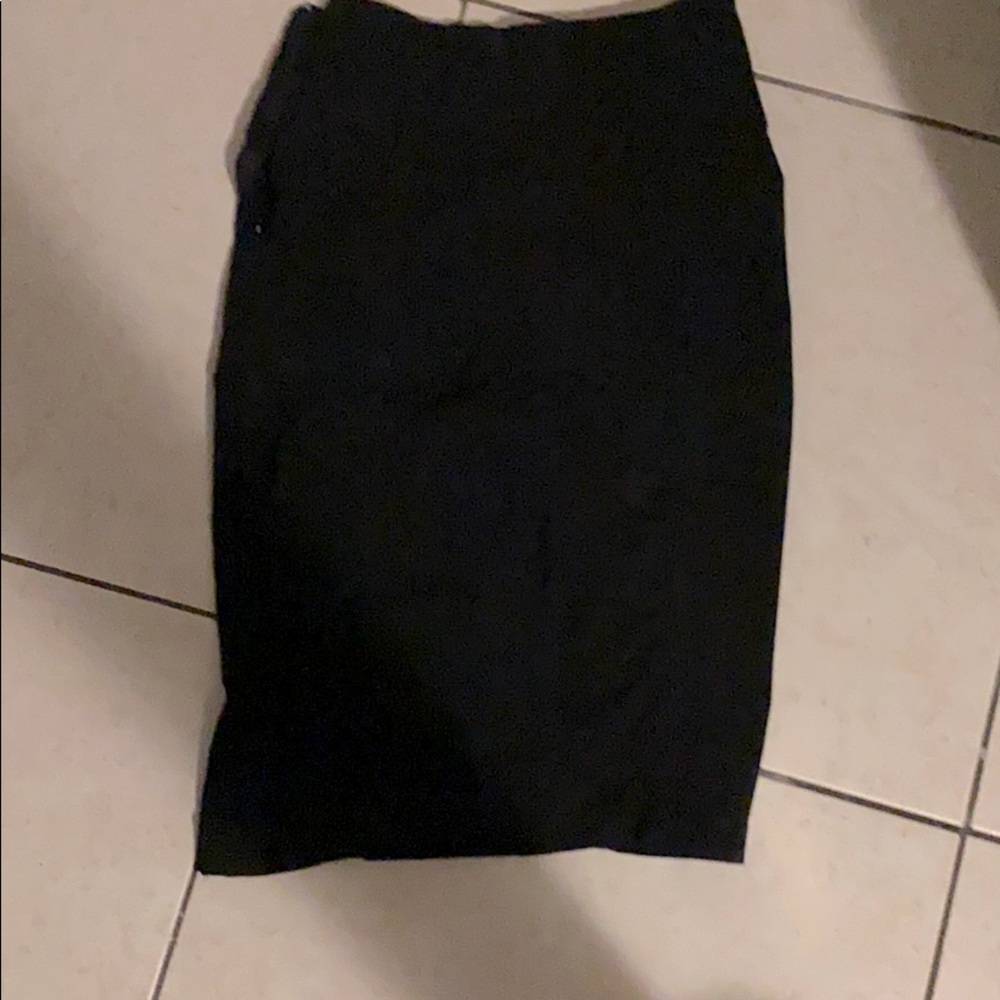 Black pencil skirt with side zipper